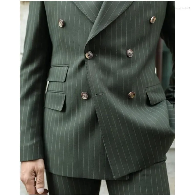 Garnitury męskie podwójnie piersi blezer spodnie zielone paski męskie zestawy garnitury ślubne przyjęcie noś kostium Homme 2pcs kurtka