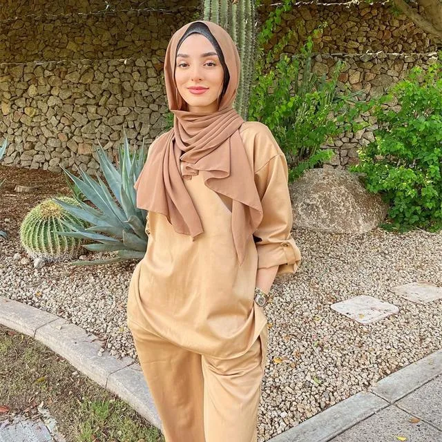 Muslim Two Piece Set Muslim Ethnic Wear With Abaya Shirt And Pants For Women Perfect For Hijab And Musulman Ensembles From Trixiessia 33.23 DHgate.Com