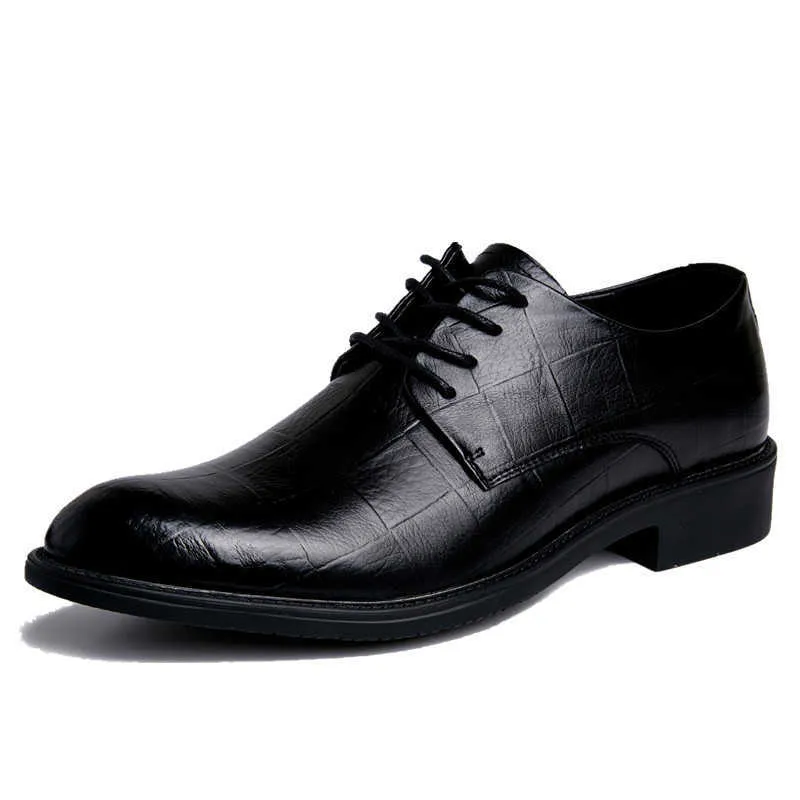 Dress Shoes Men #39S Nieuwe Patent Leather Shoes Square Toe Business Dress Hoogte Heren Formele schoenen Ademfortabel Comfortabel Oxfords schoenen R230227