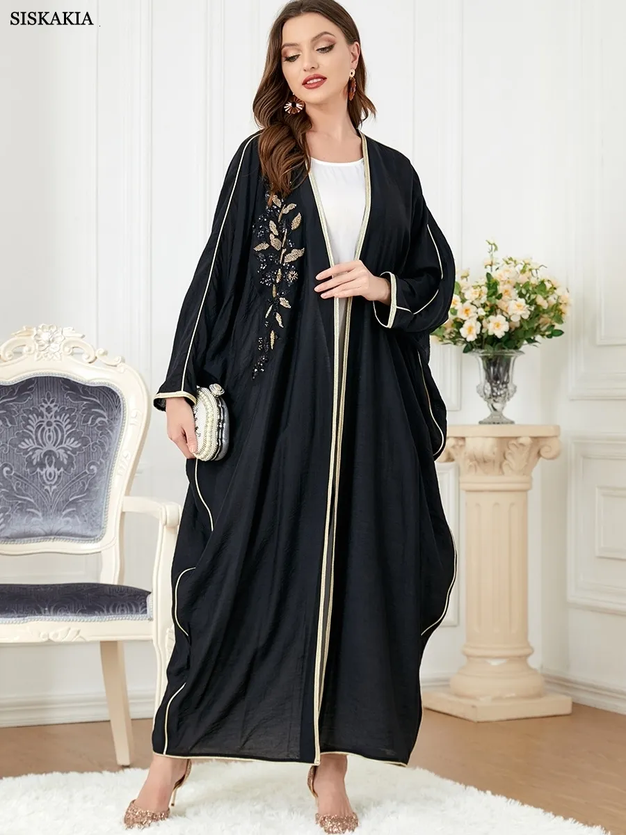 Vêtements ethniques Musulman Abaya Dubaï Robe Marocaine Caftan Batwing Manches Robe du Golfe Lâche Jalabiya Robes Turques Appliques Robe Islam 230227