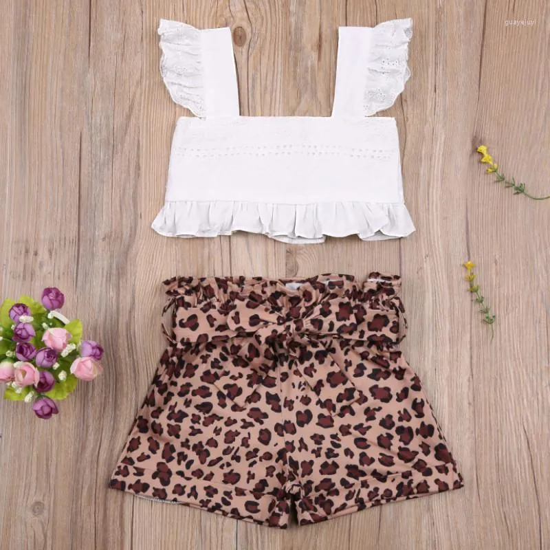 Kledingsets Girl's Summer Two -Piece Set Fashion Solid Color Sleeve Crop Tops en Leopard Bandage Shorts 2023