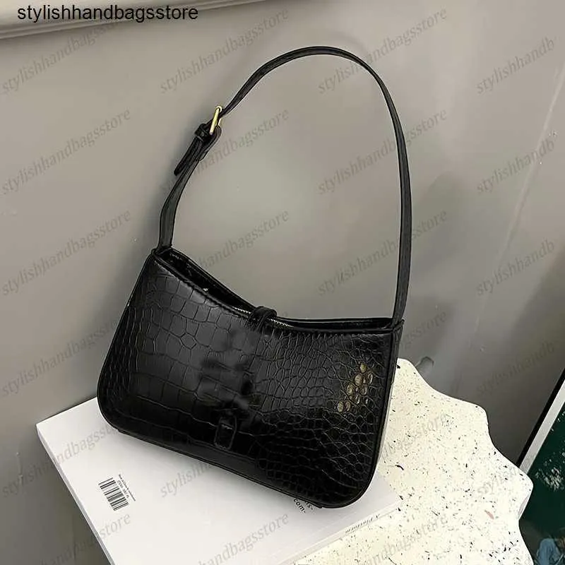 Spring 2023 Handbag Shoulder Bag Ladies Casual Designer Bags Classic Fashion Small Square Bag Y2211