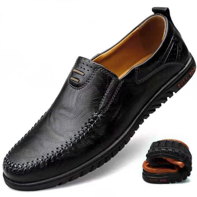 Klädskor äkta läder män skor lyx varumärke 2021 casual slip på formella loafers män mockasins italienska svarta manliga körskor R230227