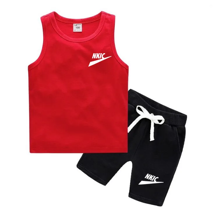 Set di abbigliamento per ragazzi con stampa di marca Set di abbigliamento per ragazzi estivi per bambini Set di abbigliamento per bambini per bambini Pantaloncini con maniche a T Vestiti per bambini in cotone