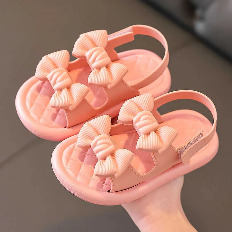 Sandalen 2022 Girls Sandalen Bloemen Solid Summer Beach Toddler Kids Prinsesschoenen Open Toe -niet -slip Zachte zool PVC Kinderen Sandalen Z0225