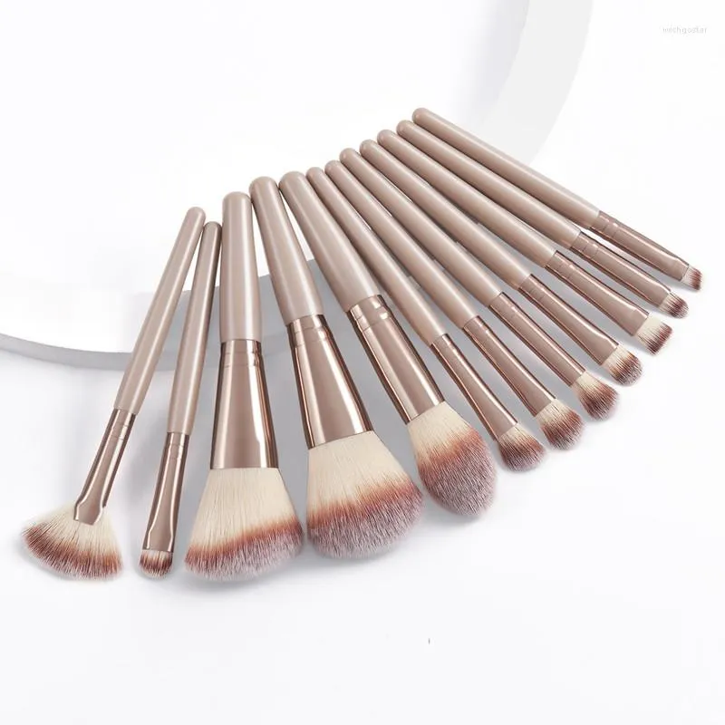 Brilhos de maquiagem 12pcs Profissional Set Foundation Destaque contour sobrancelha