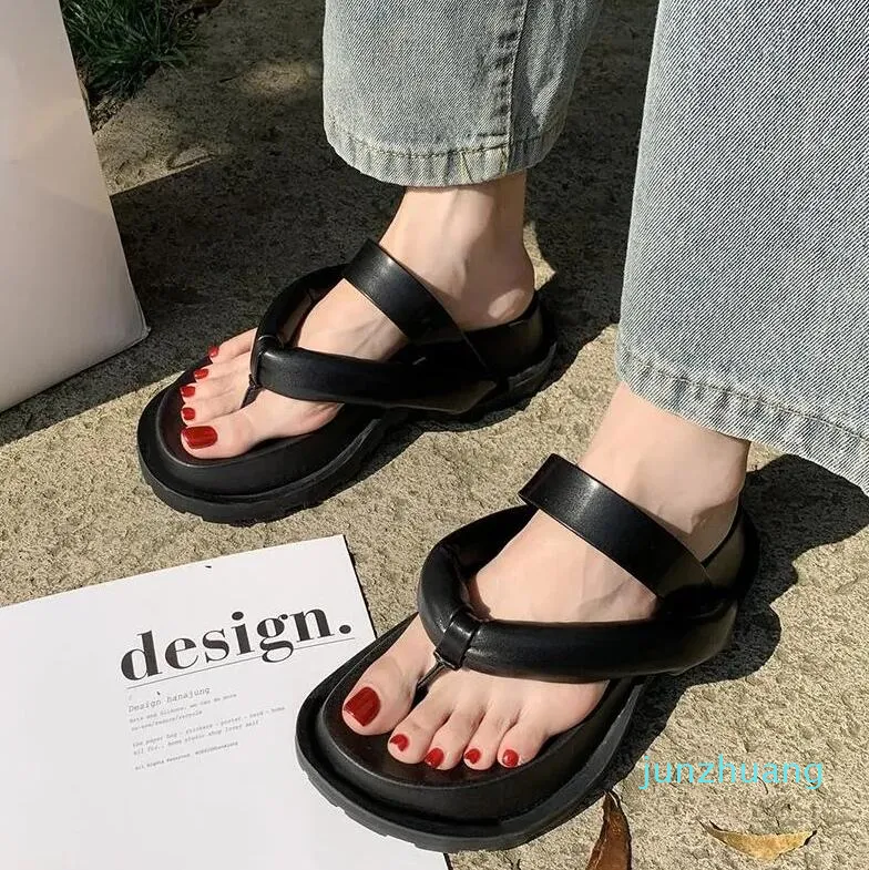 Tofflor 2023 Bekv￤ma klippt￥ tjock plattform Kvinnor Casual Strap Summer Beach Flip Flops Non Slip Outdoor Rom Sandaler 7