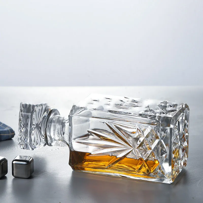 クリスタルデキャンタとショットグラスセット X10325 デキャンタ