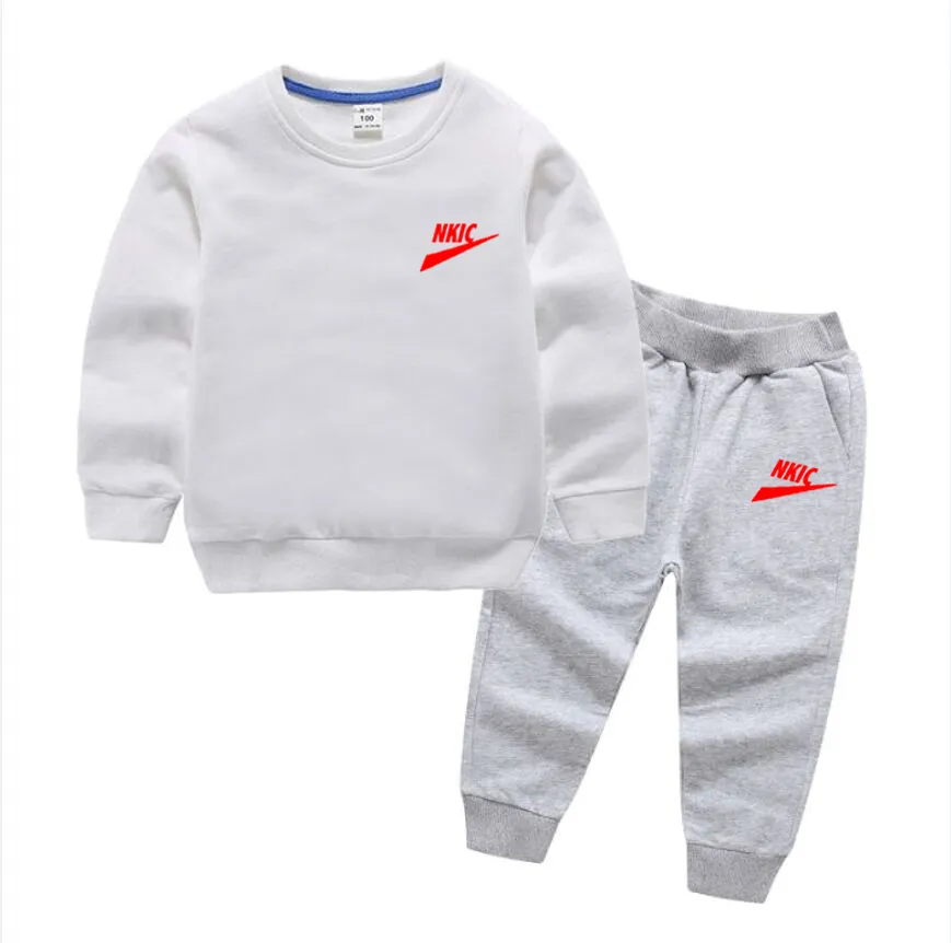 Nieuwe kinderen Kids Brand Print Winter Outfits Katoenen lange mouw broek Kinderen Pak Boy Girl Casual Warme Kleding