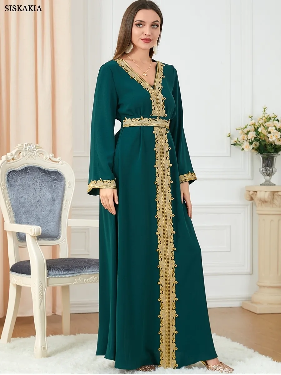 Etniska klädklänningar för muslimska kvinnor spets broderi vneck långärmad fest maxi klänning med bälte elegant marockansk kaftan kalkon bär 230227