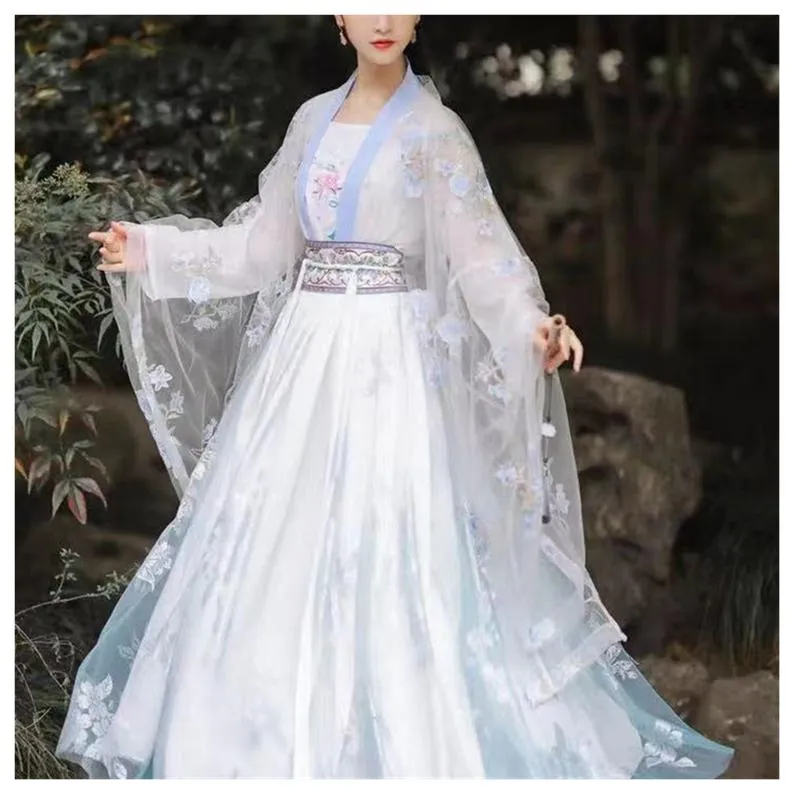 Sıradan Elbiseler 2023 Antik Çin Kostüm Kadın Cosplay Hanfu Elbise Tang Takım Kızlar Prenses Halk Dans Performansı