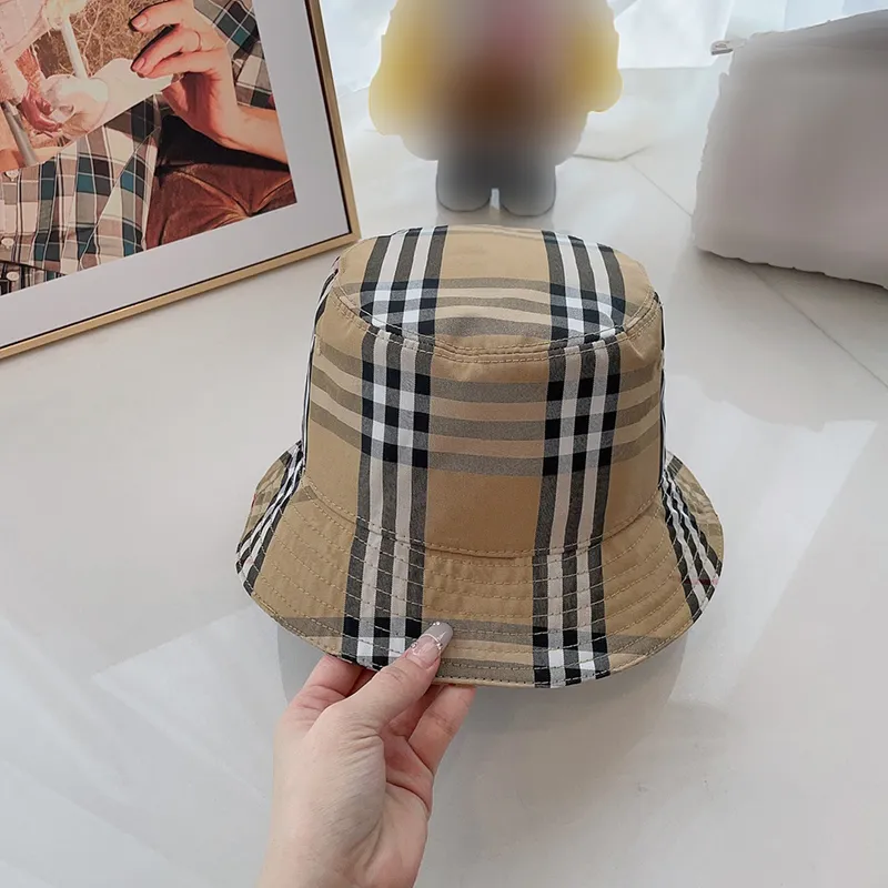 Luxury Designer Plaid Bucket Hat For Men And Women Classic Stripe