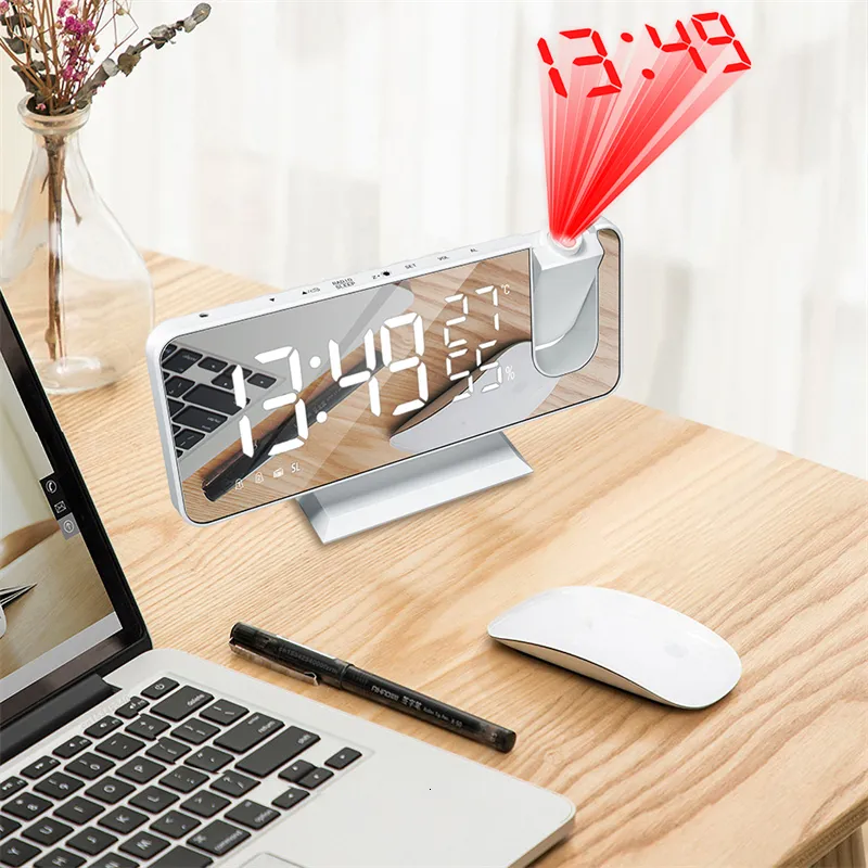 Relógios da mesa FM Radio LED Digital Smart Alarm Watch Desktop eletrônico USB Wake Up com 180 Snooze de projeção de tempo 230228