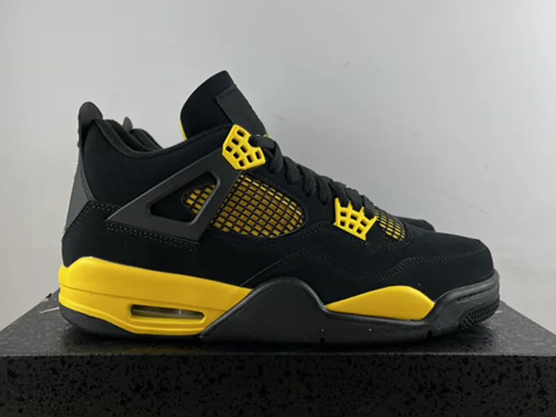 Photon Dust 4S Basketball Shoes Craft Yellow Thunder Lightning SP Military Black Canyon Purple Blue Sail Shoes Infrared TS Canvas Haze Black Cat Trainer What The Miui From 73 22 DHgate
