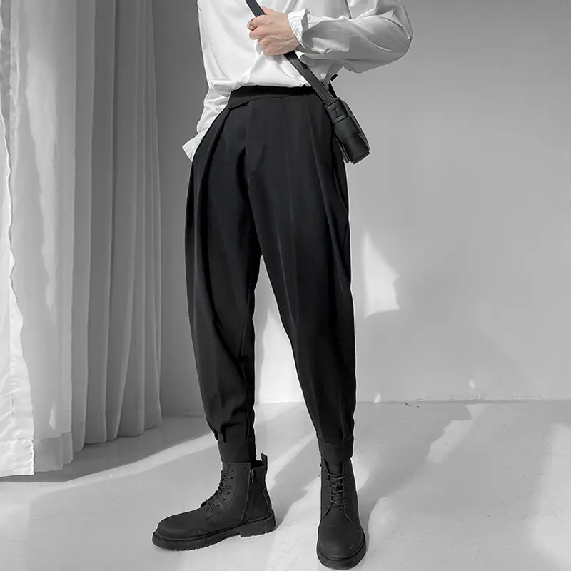 Erkek Pantolon Lüks Erkek Moda Harem Pantolon Drappy Pileli Pantolon Siyah Beyaz Elastik Bel Konik Rahat Pantolon Adam Streetwear Giyim 230228