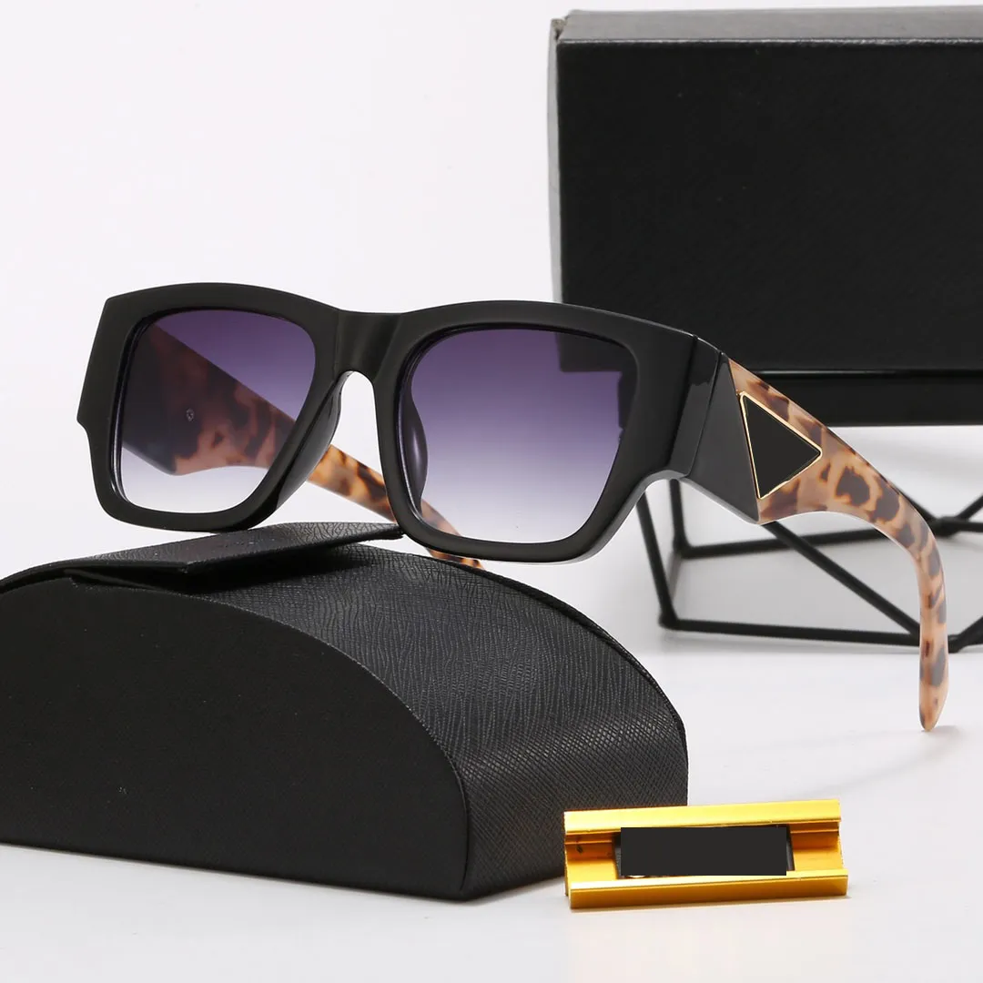 Mode Zonnebrillen Designers Luxe bril voor Men Square gepolariseerd Sunglass Beach Eyewear Travel Sun Glazen Driehoekige Signature Lentes de Sol 6Options