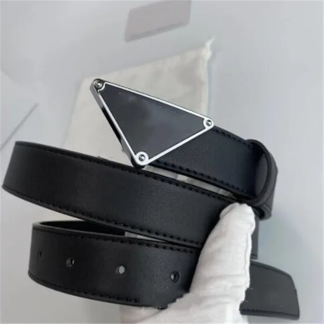 cintura di moda cinture da donna designer di lusso ceinture fibbia liscia San Valentino regalo di Natale cinturino in pelle