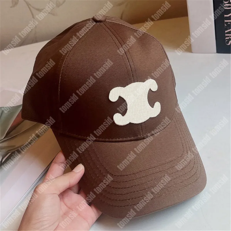 Unisex Mens Designer Ball Caps verstelbare luxe honkbal cap voor vrouwen geometrische borduurwerk mode casual gemonteerde hoeden