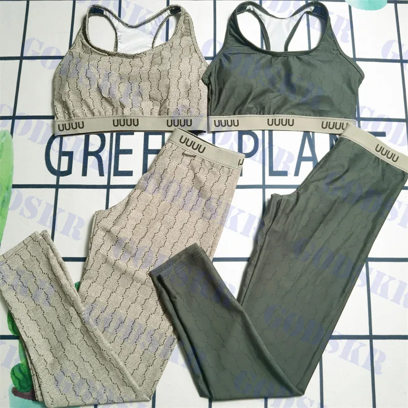 خطاب خمر اليوغا مجموعة مصممة للسيدات ملابس السباحة الرياضية ملابس داخلية للسيدات دبابات السراويل