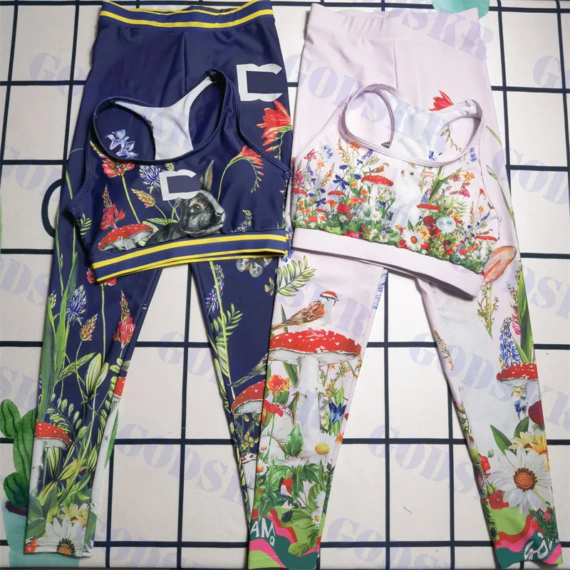 Wiosenne damskie ubrania do jogi Outdoor Sports Swimsuit Ladies Tanks Spodnie z wysokim stanem Dwuczęściowy zestaw