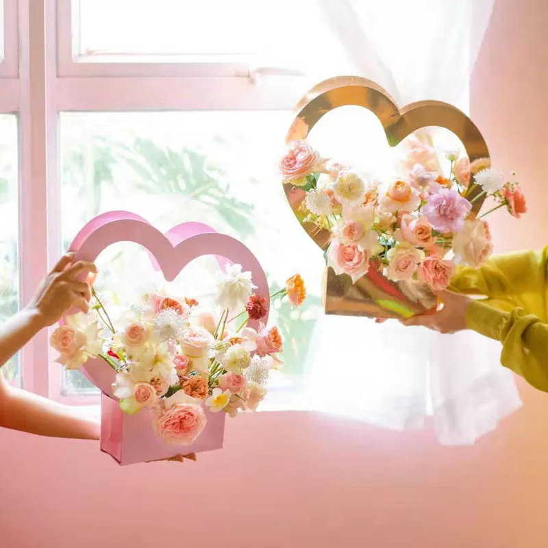Праздничная вечеринка поставляется в форме сердца бумага для цветочной коробки DIY Рука с цветочной корзиной День святого Валентина День Матери Флорист