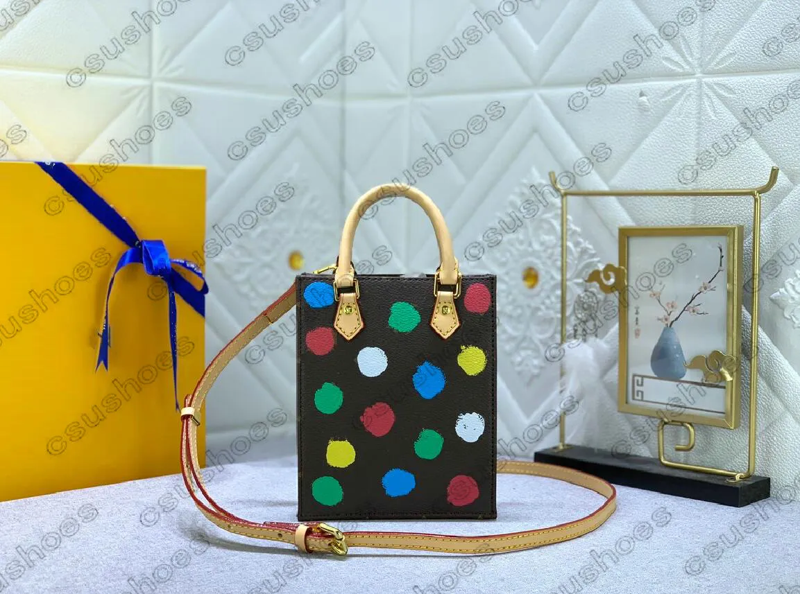 Petit Sac Plat Mini Tote Çanta X Yayoi Kusama Kadın Tasarımcıları Luxurys X YK Boyalı Noktalar Çapraz Vücut Deri Sak Plat Çanta M69442 M69441 M81867