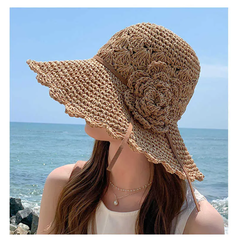 Wide Brim Hats 2021 FASHION Summer New Women's Sun Hat Bucket cap beige lace Bowknot Flowers Ribbon Flat top Panama soft Straw Hat Beach Caps G230227