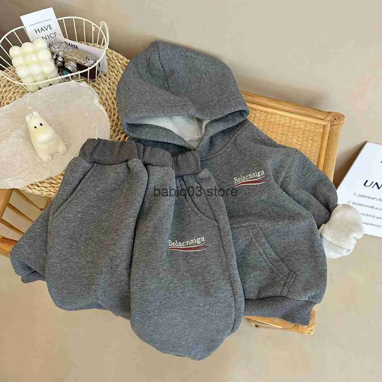 Clothing Sets Kids Clothing Sets Sweaters Hoodies Thicken Fashion Winter Autumn Girl Boy Clothes Baby Toddler Cotton Outwear Tops Children Sweatshirts T230228