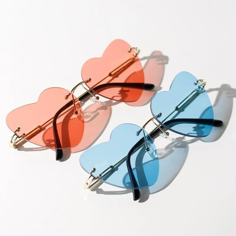 Lunettes de soleil Style coréen Couleur unie Lunettes de soleil Mode Chic Métal Miroir Jambe Lunettes Sans Cadre En Forme De Coeur