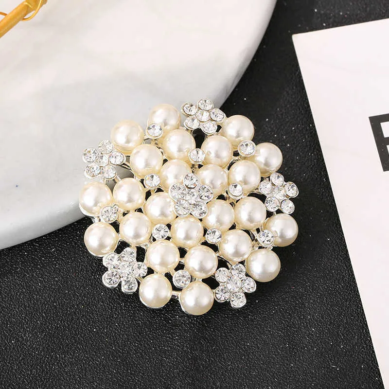 Broche Couronne Vintage Avec Perles - Épinglette Élégante Pour Femme | Idéal Pour Vêtements, Robes, Manteaux