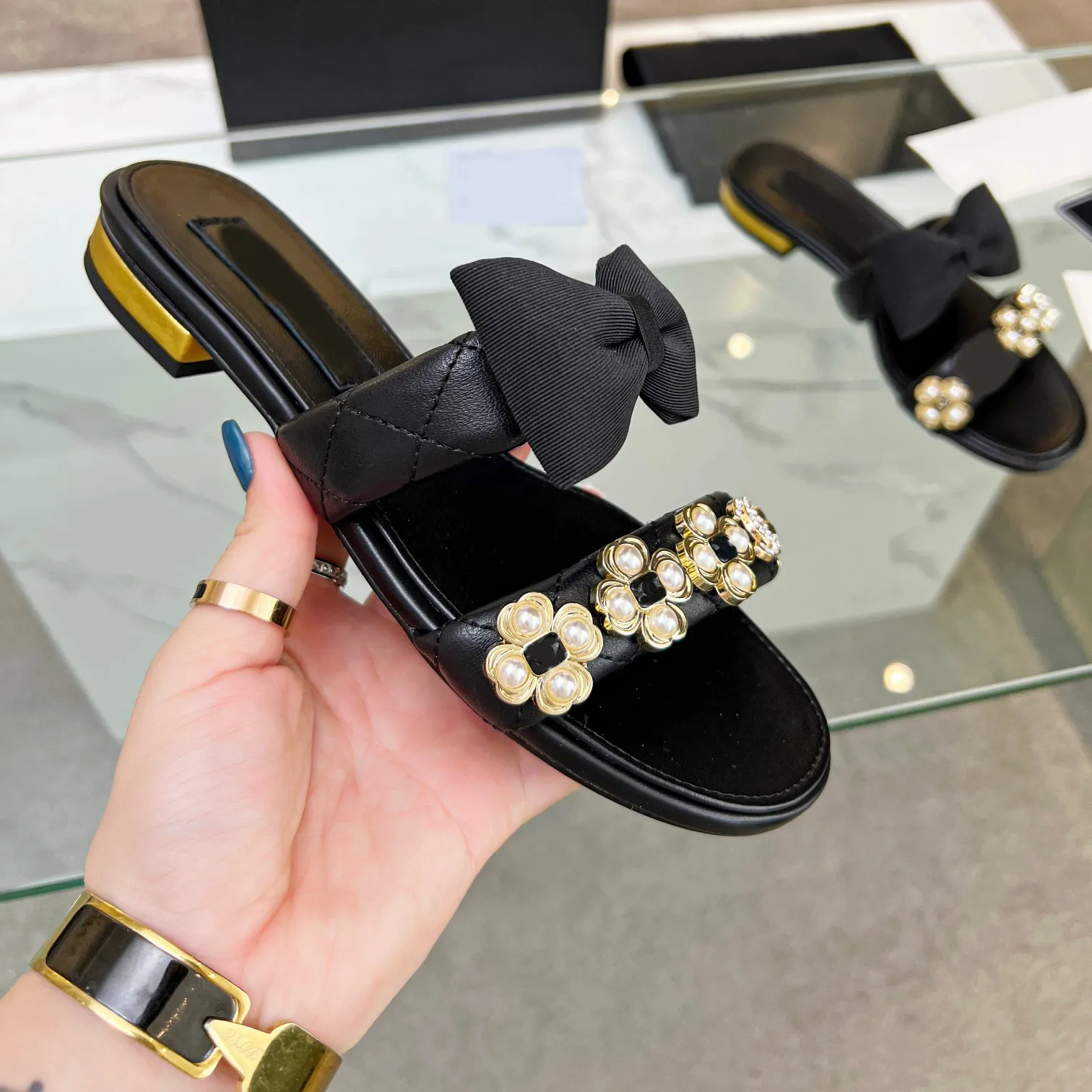 Women s Lambskin Leather Mule Slides Flat Slippers Summer Designer Sandals