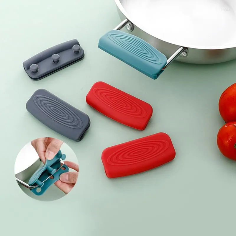 Placemats 2 stks Grip Siliconen Pannenlap Mouw Hittebestendige Handschoen Pan Handvat Cover Keuken Gereedschap Gadgets
