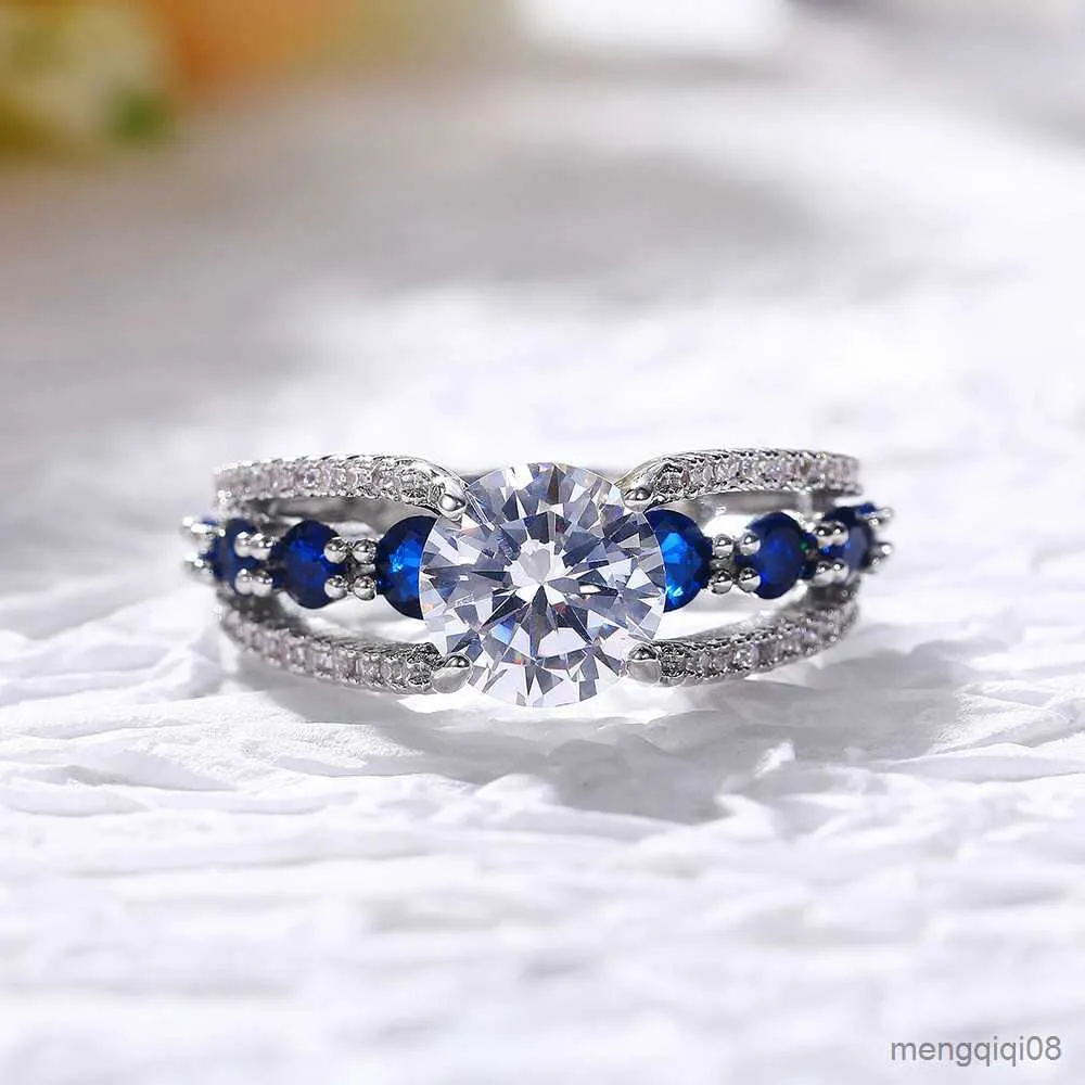 Band Ringen Luxe Vrouwelijke Blauw Wit Zirkoon Ring Belofte Zilver Kleur Engagement Charm Crystal Driehoek Bruiloft Voor Vrouwen