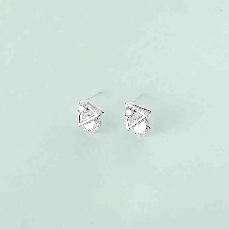 Boucles d'oreilles à tige véritable 925 bijoux en argent Sterling femmes mode géométrique Triangle rangée incrusté Zircon cadeau pour filles adolescents dame