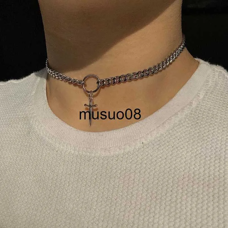 Naszyjniki wisiorek Goth Choker Pierścień Dagger Naszyjnik Cosplay grunge gotycki punk klasyczny mroczna dziewczyna biżuteria alternatywna minimalistyczna kołnierz J230601