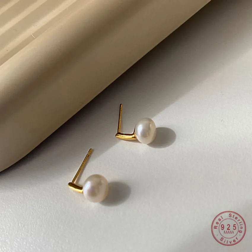 Pendientes colgantes de plata de ley 925 con perlas de agua dulce naturales exquisitas francesas adecuadas para la temperatura de las mujeres Accesorios de joyería para fiestas de bodas