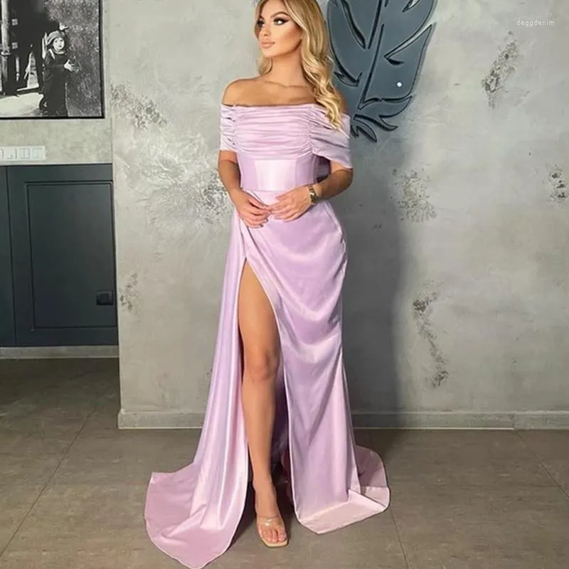 Abiti da festa Moda Abito da sera con scollo a barchetta rosa A-Line per le donne Spacco laterale Sexy Abito lungo da ballo 2023 Off spalla treno Vestidos De Noche