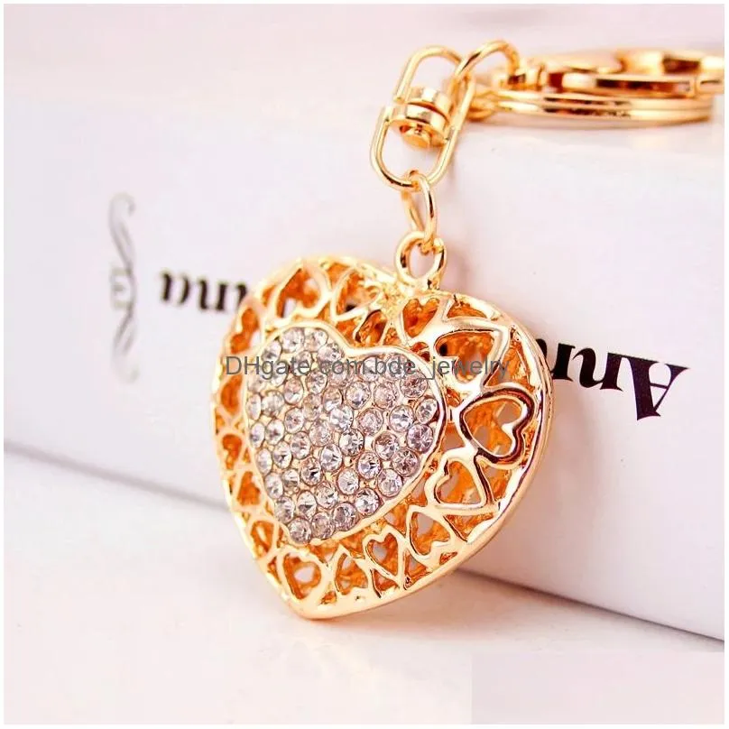 Nyckelringar Beautif Hollow Out Love Heart Chains Holder For Car Keyrings Chic Lovers Sweetheart Pendant Drop Delivery Jewely DHPDM