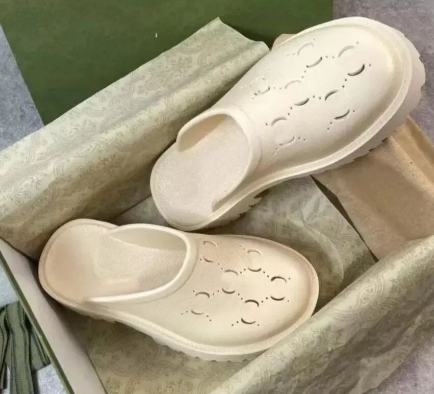 Platforma Kapta Qwwomen perforowana sandałowe letnie buty najlepsze designerskie damskie kapcie