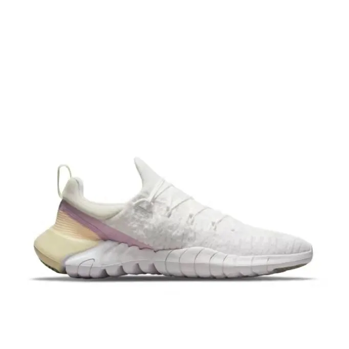 Zapatos 'free top run 5.0
