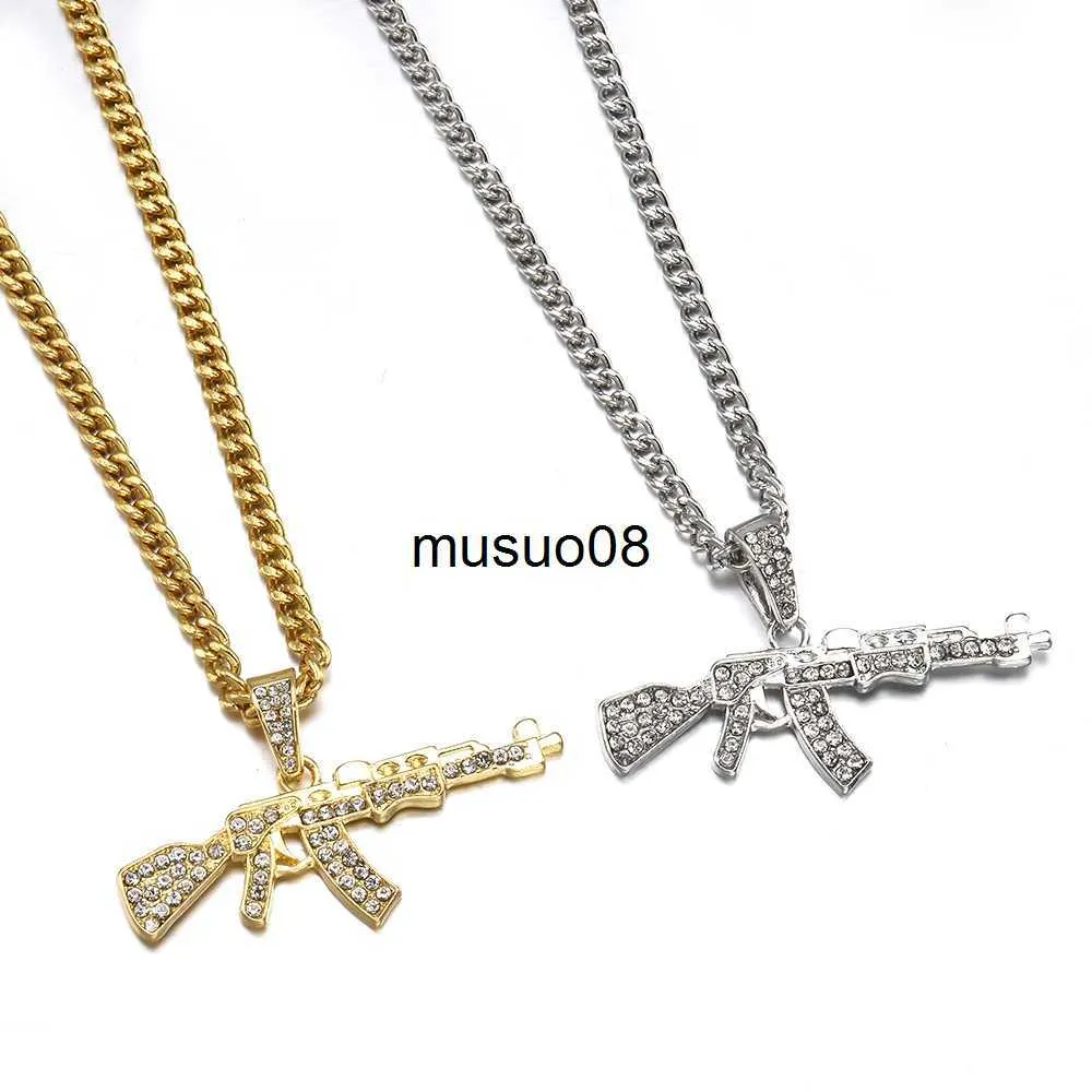 Pendant Necklaces Fashion Choker Necklaces Women Gun Pendant Crystal Rhinestone Men Punk Water Wave Chain Jewelry Gift 2022 Creative Alloy 51-80cm J230601