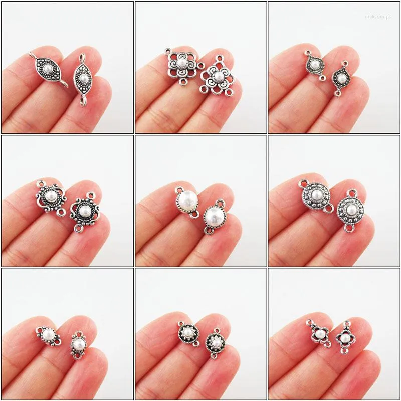 Charms Fashion Star Crown Eye Flower Round White Plastic Pendants Connectors Antik silverfärg