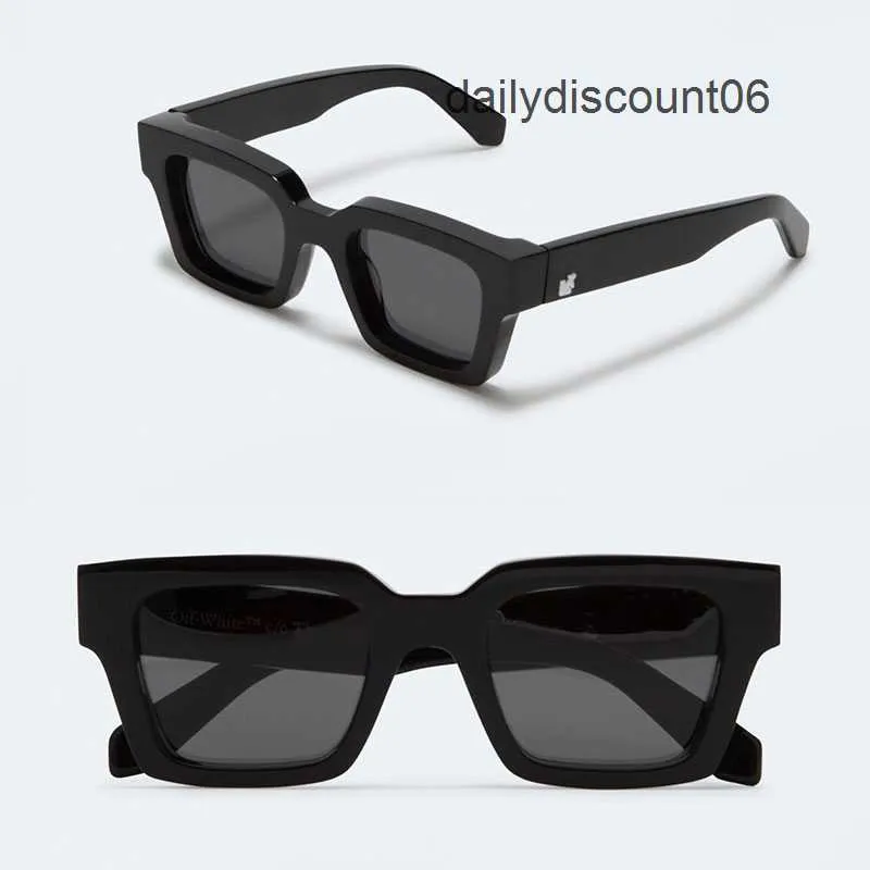 Sunglasses for Women Omri012 Classic Black Full-frame Eye Fashion Off 012 Men Glasses Uv400 Protective Lenses Designer