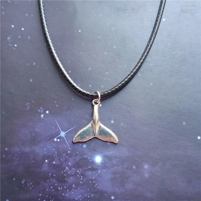 Hanger Kettingen Whale Tail Choker Ketting Zwart Leer Leuke Charme Mooie Voor Vrouw Man