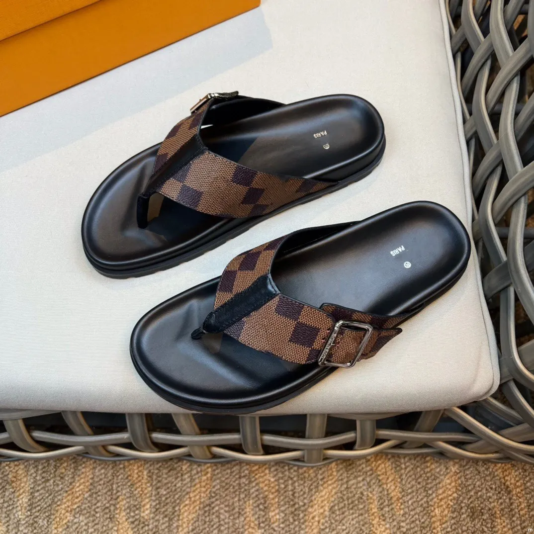 30 Model Designer Men's Slippers New Home Slippers EVA Summer Luxurious ...