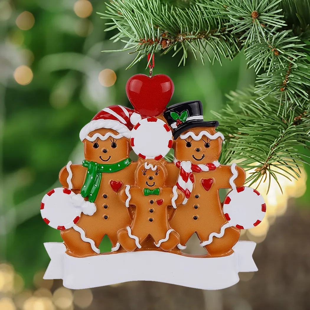 Partihandelsharts Gingerbread Family of 3 Christmas Ornaments with Red Apple som personliga gåvor för semester och heminredning