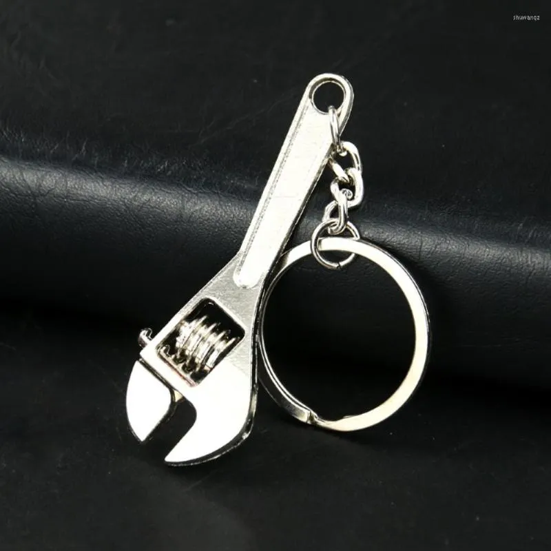 Keychains Mini Simulation Tool Adjustable Mobile Activity Wrench Metal KeyChain Funny Pendant Bag Wallet Dangle Car Keyring Jewelry Gift
