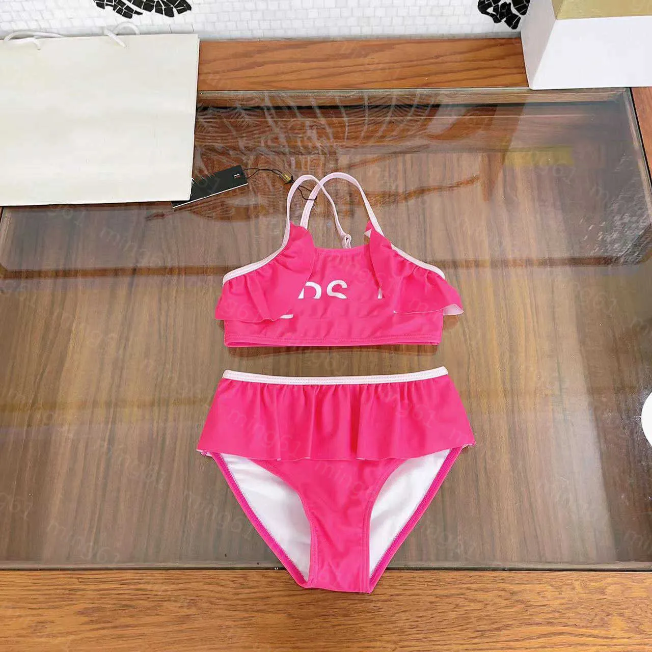23ss girls swimwear Designer Summer Two piece swimsuit kids Pure cotton Color matching sling Girls Swim Wear Beach Bikinis Swimwears two piece baby