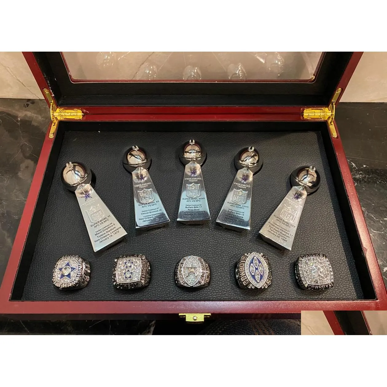 Solitaire Ring 5pcs DC Futbol Takımı Şampiyonası Lombardi Trophy Hatıra Erkek Erkek Kadın Boy Fan Brithday Hediye 2023 Hip Hop Je Dh8da