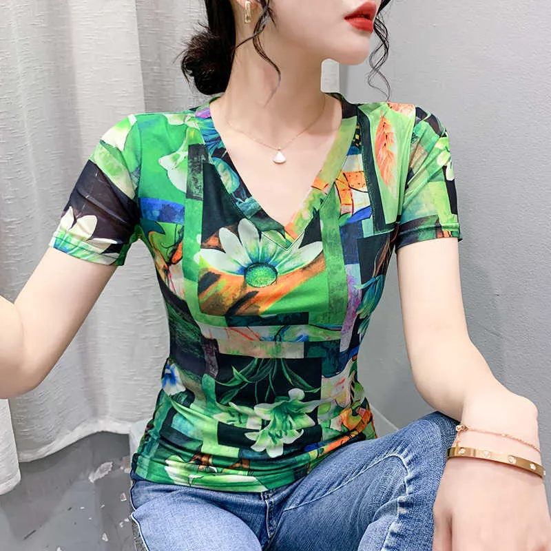 T-Shirt 38-90kg 2023 Summer Mesh TShirt Girls V-neck Short Sleeve Printed Flower Top Women's Ultra Thin T-shirt P230602